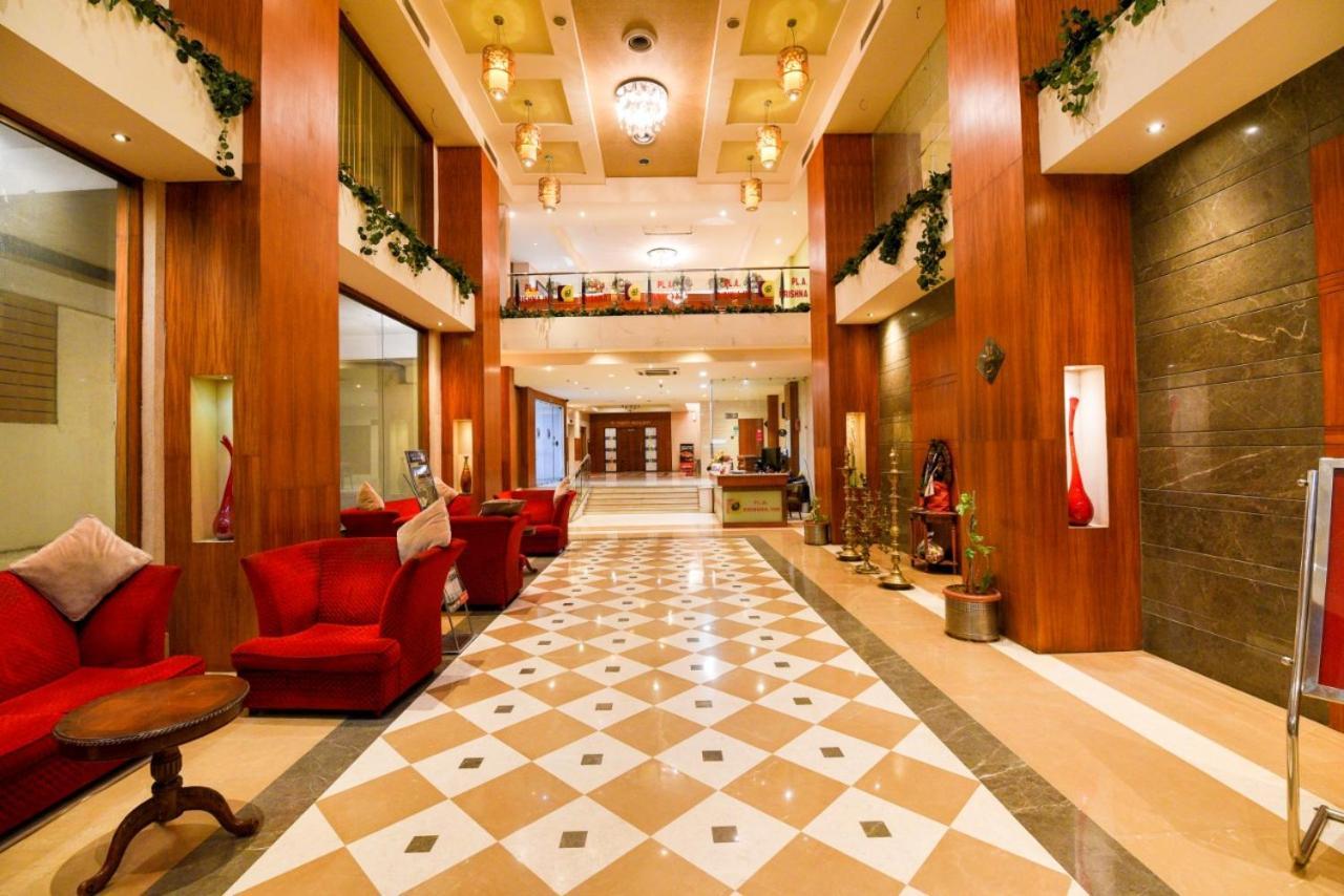 Pla Krishna Inn Tiruchirappalli Extérieur photo