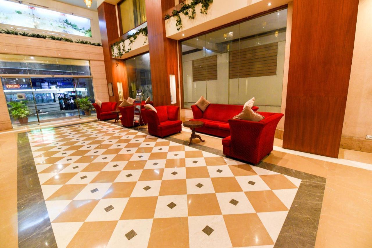 Pla Krishna Inn Tiruchirappalli Extérieur photo