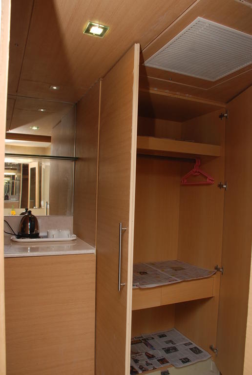 Pla Krishna Inn Tiruchirappalli Extérieur photo